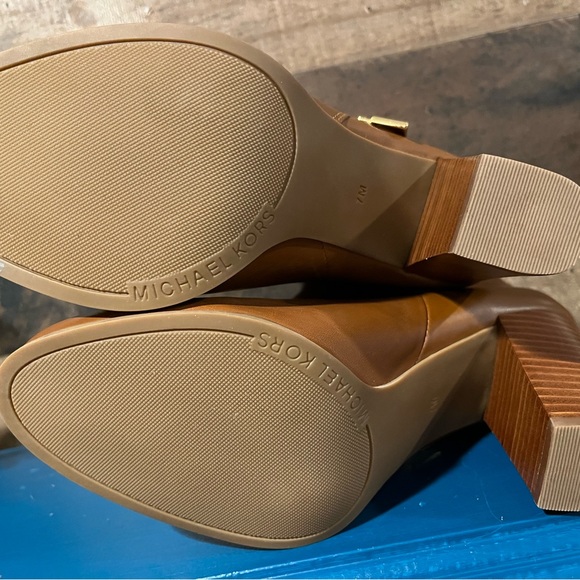 Michael Kors Frenchie Booties New Tan Boots - Picture 11 of 13